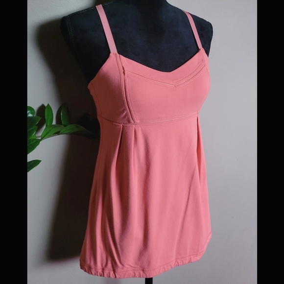 Lululemon tank top - Picture 5 of 8